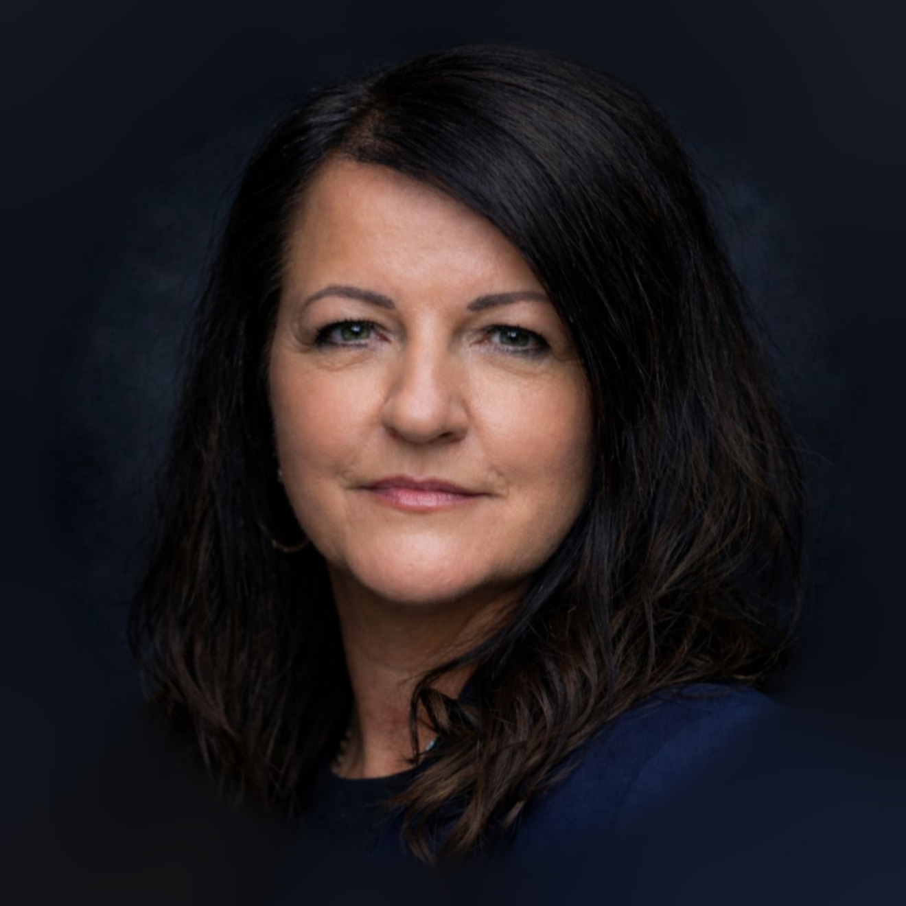 Anja Ozik-Scharf